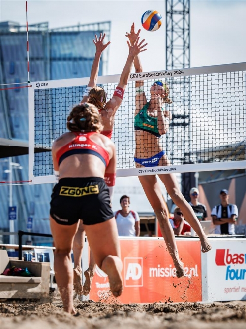 FOTO: CEV. Paulikiene/Raupelyte (LTU) vs Klinger D./Klinger R. (AUT)