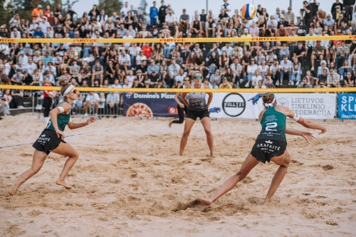 FOTO: LTF. Paulikiene/Raupelyte vs Kovalskaja/Kvedaraite