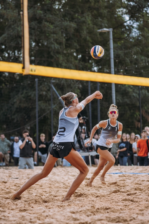 FOTO: LTF. Paulikiene/Raupelyte vs Krizanauskaite/Rudkovskaja