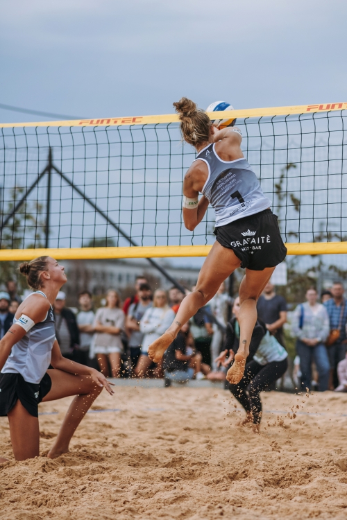 FOTO: LTF. Paulikiene/Raupelyte vs Krizanauskaite/Rudkovskaja