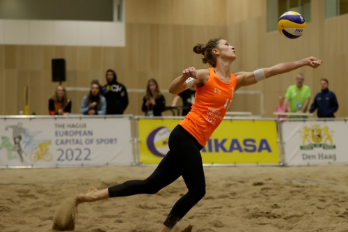 FOTO: CEV. Bekhuis/Ypma (NED) vs Paulikiene/Raupelyte (LTU)