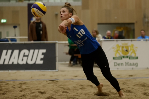 FOTO: CEV. Kernen/Annique (SUI) vs Paulikiene/Raupelyte (LTU)