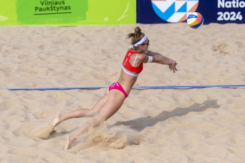 FOTO: Augustas Cetauskas. Paulikiene/Raupelyte (LTU) vs Remmelg/Hollas, H. (EST)