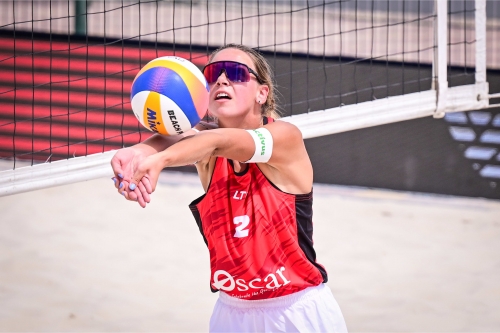 FOTO: Volleyball World. Paulikiene/Raupelyte (LTU) vs Akiko/Ishii (JPN)