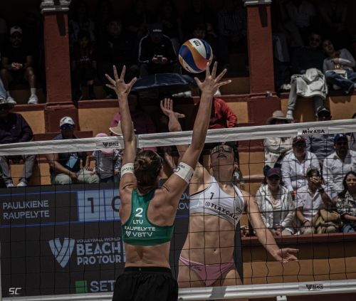 FOTO: SC Sports Media. Paulikiene/Raupelyte LTU vs	Pavelkova K./Pavelkova A. CZE