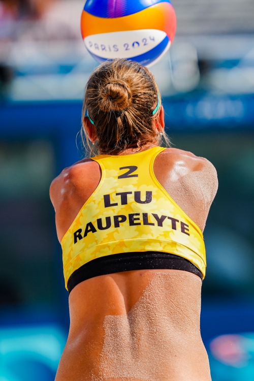 FOTO: Kipras Streimikis. Paulikiene/Raupelyte (LTU) vs Carol/Barbara (BRA)