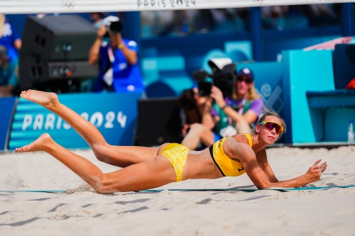 FOTO: Kipras Streimikis. Paulikiene/Raupelyte (LTU) vs Carol/Barbara (BRA)