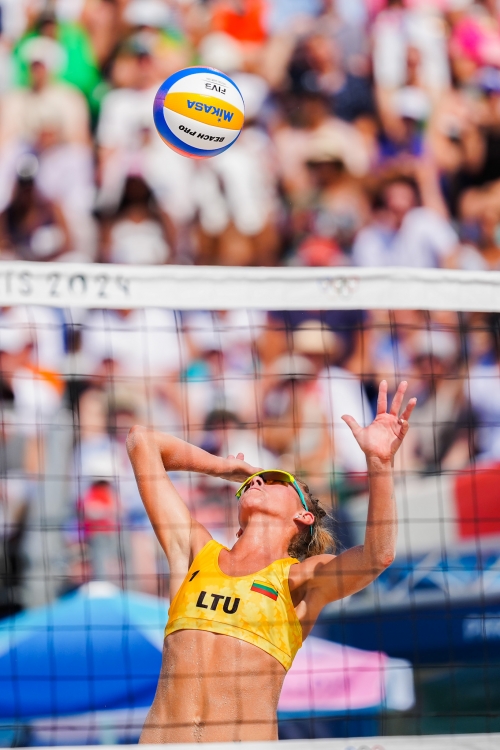 FOTO: Kipras Streimikis. Paulikiene/Raupelyte (LTU) vs Carol/Barbara (BRA)