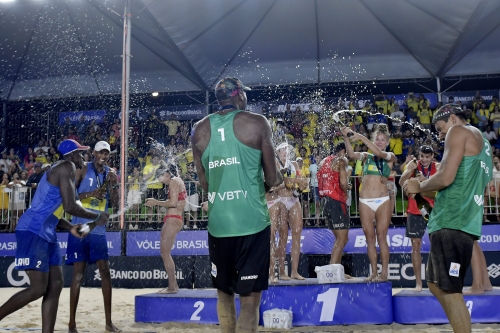 FOTO: Volleyball World. Awarding Ceremony
