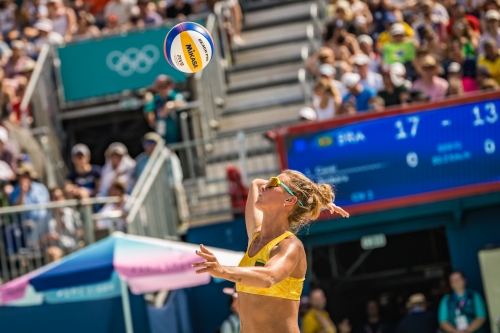 FOTO: Vytautas Draginis. Paulikiene/Raupelyte (LTU) vs Carol/Barbara (BRA)