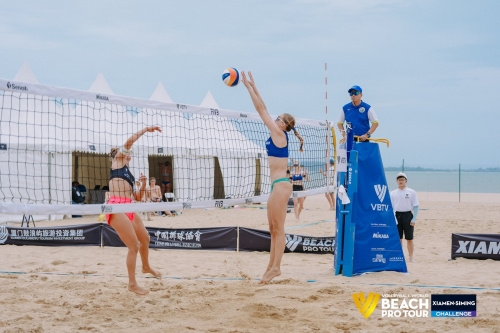FOTO: Volleyball World. Fleming/Alchin AUS vs Paulikiene/Raupelyte LTU