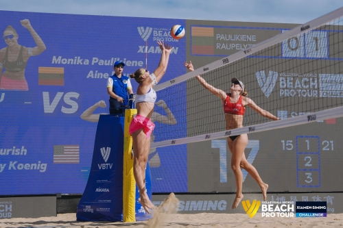 FOTO: Volleyball World. Paulikiene/Raupelyte LTU vs Durish/Koenig USA