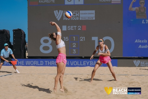 FOTO: Volleyball World. Paulikiene/Raupelyte LTU vs Durish/Koenig USA